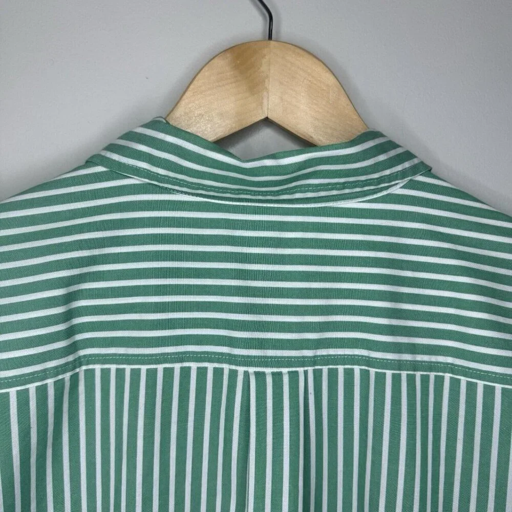 J. Crew Men’s Button Down Green White Stripe Dress Shirt Golf Men’s Size XL